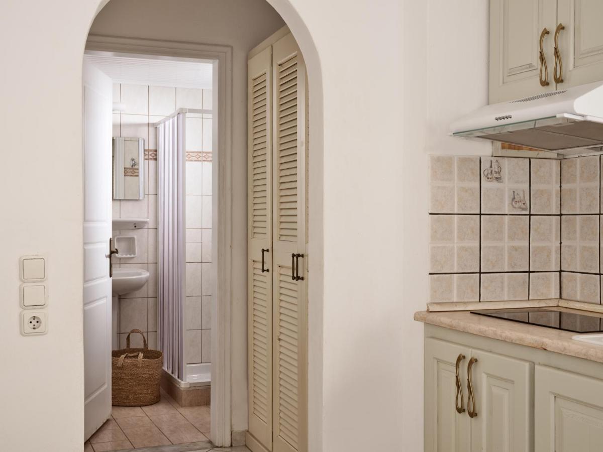 Villaggio Studios & Apartments Vasilikos  Bagian luar foto